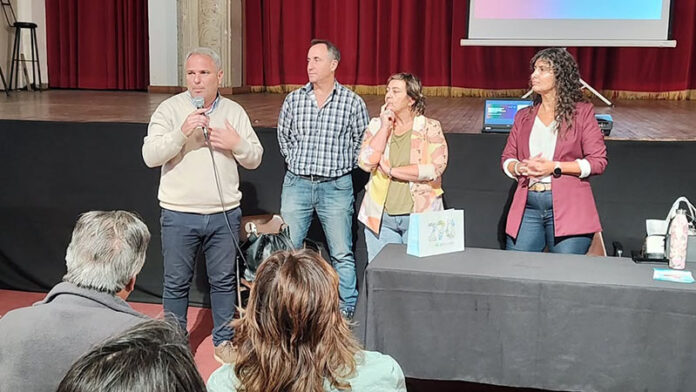 Martin Boragno y Mariana San Martín encabezaron el encuentro.